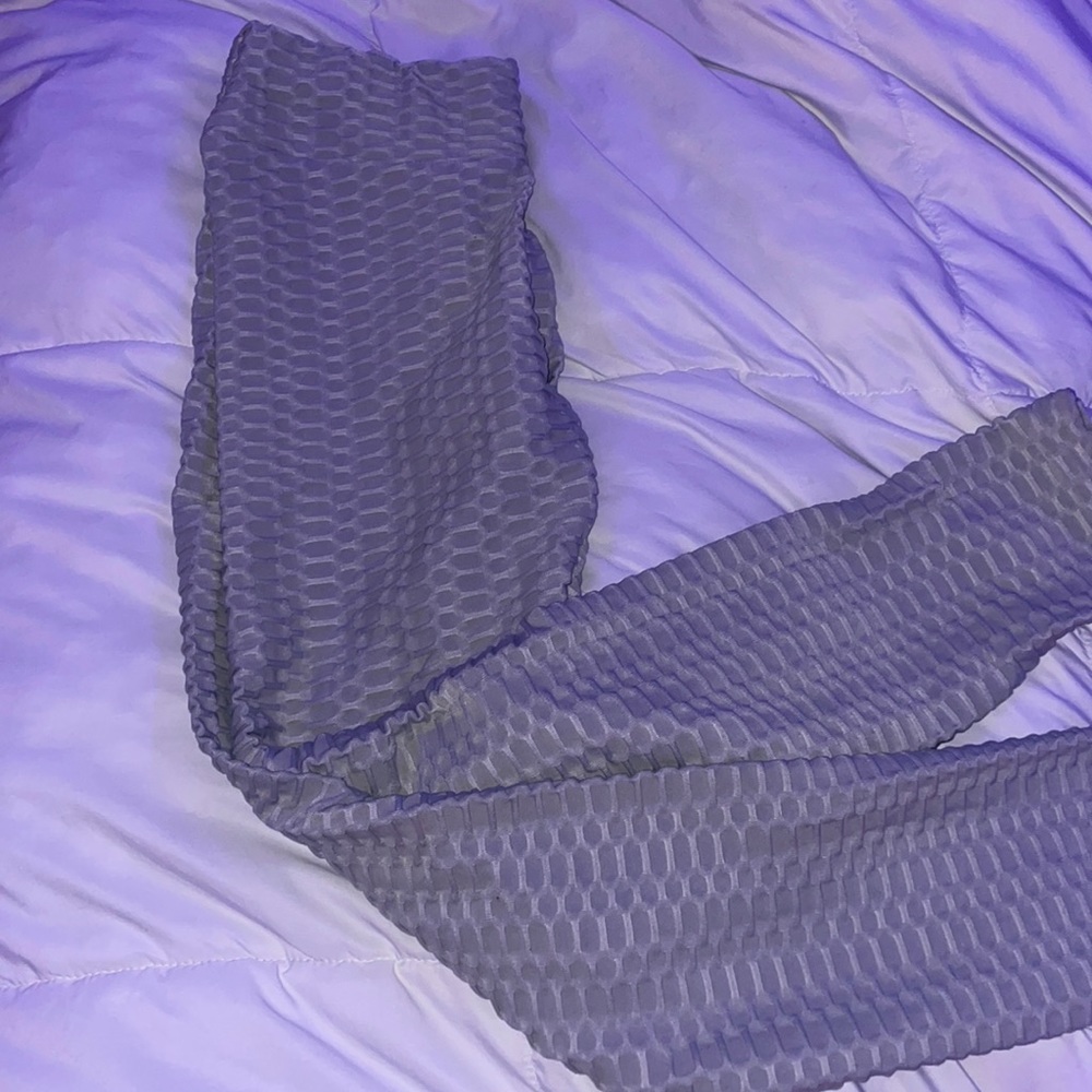 Grey Scrunched Butt Leggings